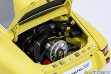 Indlæs billede til gallerivisning 1/18 Porsche 911 Carerra 2.7 RS, Light yellow with green stripes 1:18