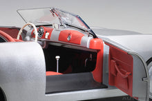 Indlæs billede til gallerivisning 1/18 Porsche 356 Number 1, silver  1:18
