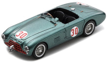 Indlæs billede til gallerivisning Aston Martin DB3 #30 PARNELL/ABECASSIS 2nd 12H SEBRING 1953 grøn/rød 1:43