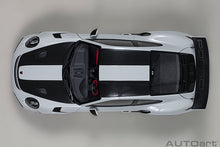 Indlæs billede til gallerivisning PORSCHE 911 GT2 RS 2017 WEISSACH PACKAGE WHITE 1:18