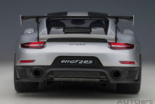 Indlæs billede til gallerivisning porsche 911 (991) GT2 weissach package, gt silver 1:18