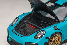 Indlæs billede til gallerivisning porsche 911 (991) GT2 weissach package, miami blue 1:18