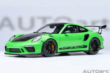 Indlæs billede til gallerivisning PORSCHE 911 991-2 GT3 RS COUPE WEISSACH PACKAGE 2017 LIZARD GREEN 1:18