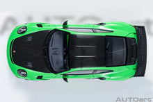 Indlæs billede til gallerivisning PORSCHE 911 991-2 GT3 RS COUPE WEISSACH PACKAGE 2017 LIZARD GREEN 1:18