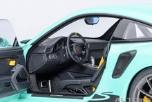Indlæs billede til gallerivisning PORSCHE 911 991-2 GT3 RS COUPE 2017 MINT GREEN 1:18
