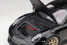Indlæs billede til gallerivisning 1/18 Porsche 911 (991.2) GT2 Weissach Package, black 1:18