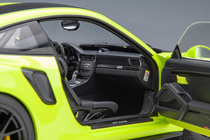1/18 Porsche 911 (991.2) GT2 Weissach Package, acid green 1:18