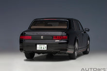 Indlæs billede til gallerivisning 1/18 Toyota Century GRMN, black 1:18