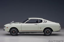 Indlæs billede til gallerivisning 1/18 1973 Toyota Celica Liftback 2000 GT (RA25), white 1:18