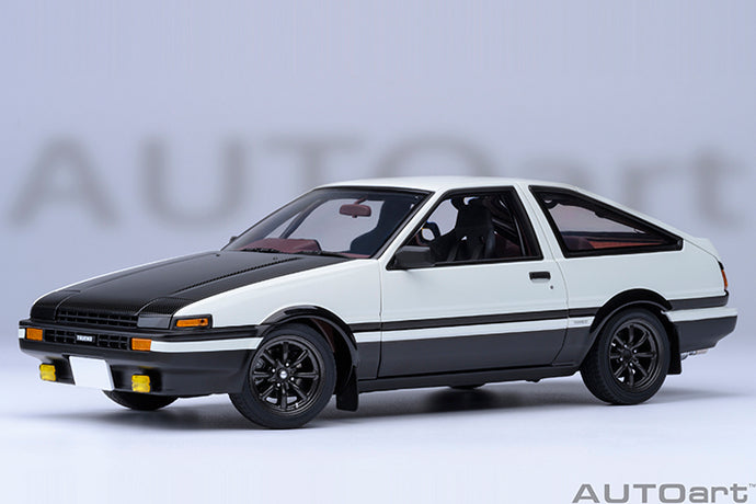 1/18 Toyota Sprinter Trueno (AE86) â€œProject Dâ€, white/black 1:18