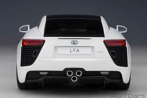 LEXUS LFA COUPE 2012 WHITEST WHITE CARBON 1:18