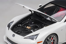 Indlæs billede til gallerivisning LEXUS LFA COUPE 2012 WHITEST WHITE CARBON 1:18