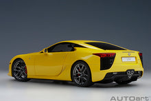 Indlæs billede til gallerivisning 1/18 Lexus LFA, yellow 1:18