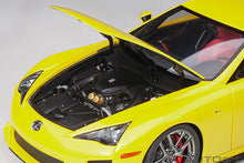 Indlæs billede til gallerivisning 1/18 Lexus LFA, yellow 1:18