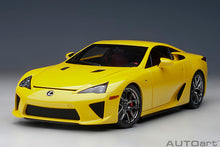 Indlæs billede til gallerivisning 1/18 Lexus LFA, yellow 1:18