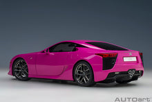 Indlæs billede til gallerivisning LEXUS LFA COUPE 2012 PASSIONATE PINK 1:18