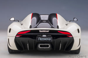 KOENIGSEGG REGERA 2016  WHITE BLACK CARBON RED