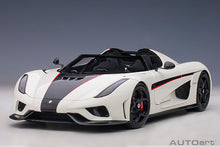 Indlæs billede til gallerivisning KOENIGSEGG REGERA 2016  WHITE BLACK CARBON RED