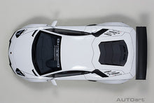 Indlæs billede til gallerivisning Liberty Walk Lamborghini Aventador, white 1:18