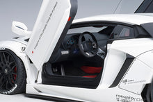 Indlæs billede til gallerivisning Liberty Walk Lamborghini Aventador, white 1:18
