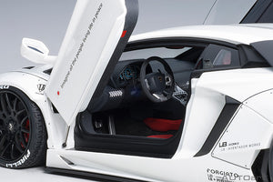 Liberty Walk Lamborghini Aventador, white 1:18