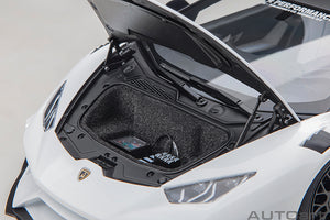 1/18 Liberty Walk LB Silhouette Lamborghini Huracan GT, white 1:18