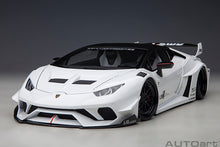 Indlæs billede til gallerivisning 1/18 Liberty Walk LB Silhouette Lamborghini Huracan GT, white 1:18