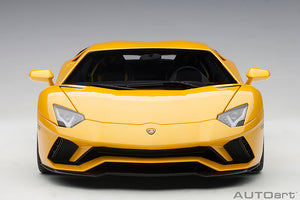 2017 Lamborghini Aventador S, pearl yellow 1:18