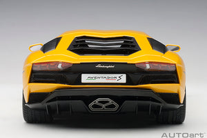 2017 Lamborghini Aventador S, pearl yellow 1:18