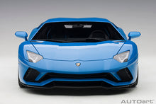 Indlæs billede til gallerivisning 2017 Lamborghini Aventador S, pearl blue 1:18