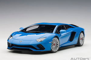 2017 Lamborghini Aventador S, pearl blue 1:18