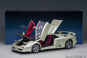 1/18 Lamborghini Diablo SE30 Jota, balloon white 1:18