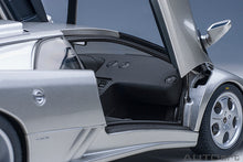 Indlæs billede til gallerivisning 1/18 Lamborghini Diablo SE30 Jota, grey 1:18