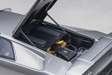Indlæs billede til gallerivisning 1/18 Lamborghini Diablo SE30 Jota, grey 1:18