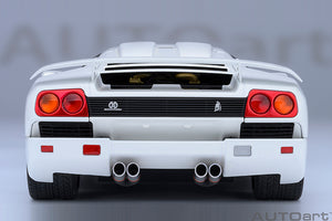 LAMBORGHINI DIABLO SE30 JOTA 1995 IMPACT WHITE 1:18