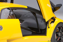 Indlæs billede til gallerivisning LAMBORGHINI DIABLO SVR 1996 SUPERFLY YELLOW