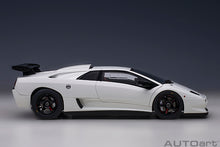 Indlæs billede til gallerivisning LAMBORGHINI DIABLO SVR 1996 IMPACT WHITE 1:18
