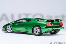 Indlæs billede til gallerivisning LAMBORGHINI DIABLO SE30 1994 MEDIUM GREEN MET 1:18