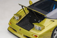 Indlæs billede til gallerivisning LAMBORGHINI DIABLO SE30 30th ANNIVERSARY EDITION 1994 YELLOW MET 1:18