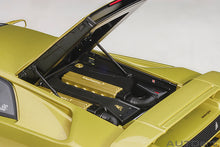 Indlæs billede til gallerivisning LAMBORGHINI DIABLO SE30 30th ANNIVERSARY EDITION 1994 YELLOW MET 1:18