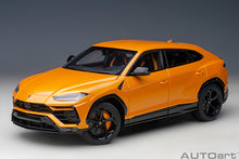 Indlæs billede til gallerivisning 1/18 Lamborghini Urus, arancio borealis 1:18