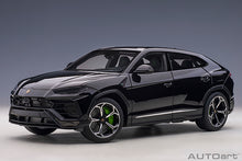 Indlæs billede til gallerivisning Lamborghini Urus, black 1:18