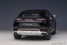 Indlæs billede til gallerivisning Lamborghini Urus, black 1:18