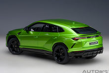 Indlæs billede til gallerivisning 1/18 Lamborghini Urus, verde selvans 1:18