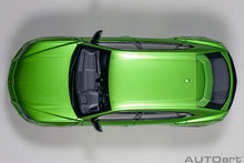 Indlæs billede til gallerivisning 1/18 Lamborghini Urus, verde selvans 1:18
