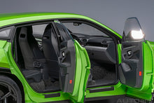 Indlæs billede til gallerivisning 1/18 Lamborghini Urus, verde selvans 1:18