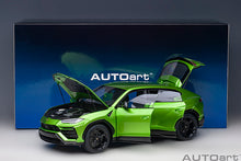 Indlæs billede til gallerivisning 1/18 Lamborghini Urus, verde selvans 1:18