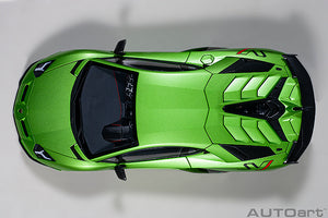 Lamborghini Aventador SVJ, verde alceo 1:18