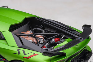 Lamborghini Aventador SVJ, verde alceo 1:18