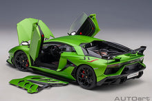 Indlæs billede til gallerivisning Lamborghini Aventador SVJ, verde alceo 1:18